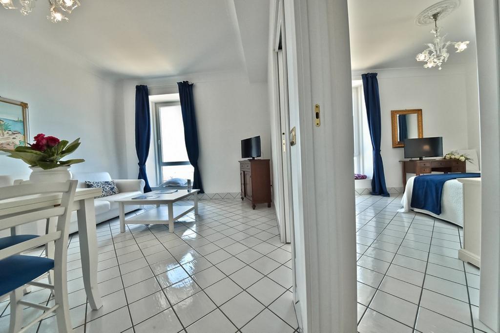 Palazzo Dogana Rooms Агрополи Екстериор снимка