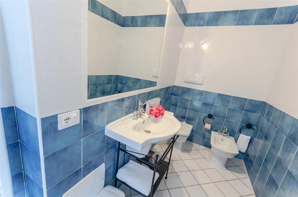 Palazzo Dogana Rooms Агрополи Екстериор снимка