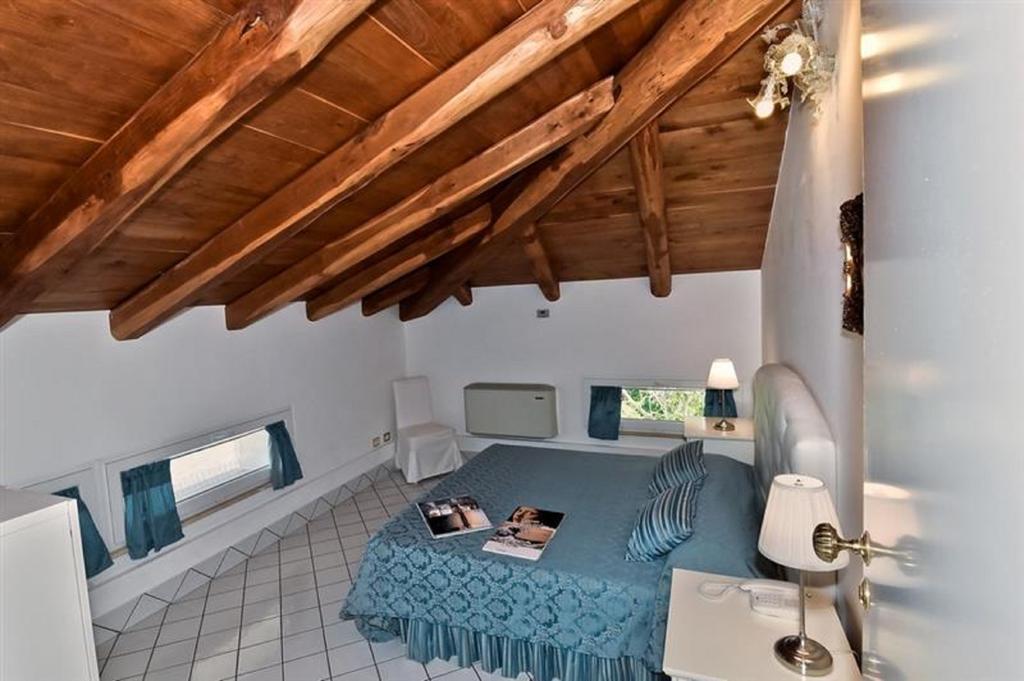 Palazzo Dogana Rooms Агрополи Екстериор снимка